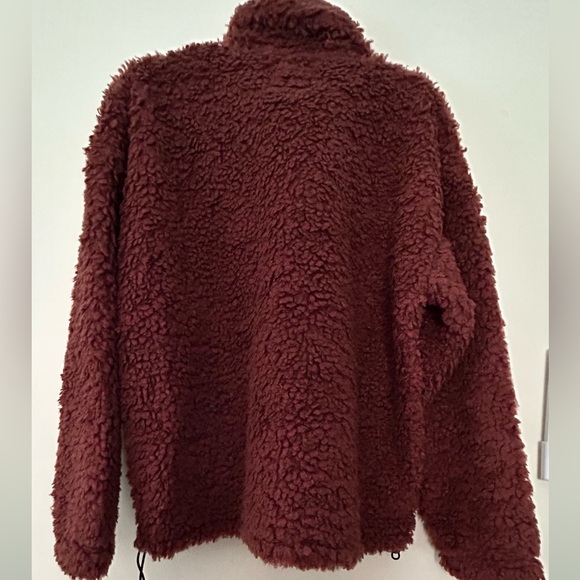 Abercrombie & Fitch Pull Brown Burgundy Sherpa oversized half zip jacket sweater - Picture 4 of 4